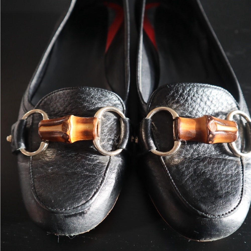 Vintage Gucci Black Leather Loafers - Picture 2 of 5